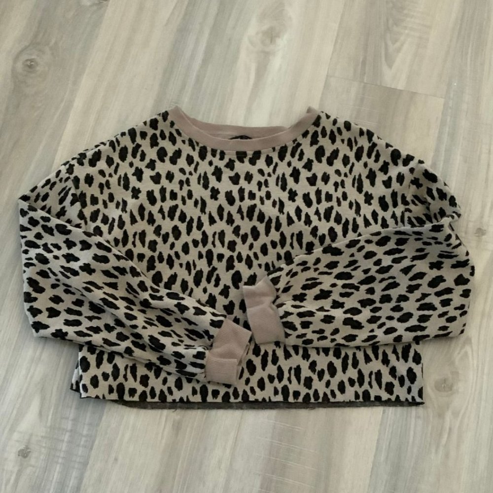 SHEIN Women's Leopard Sweaters Casual Long Sleeve Crewneck Pullover Knit Sweater